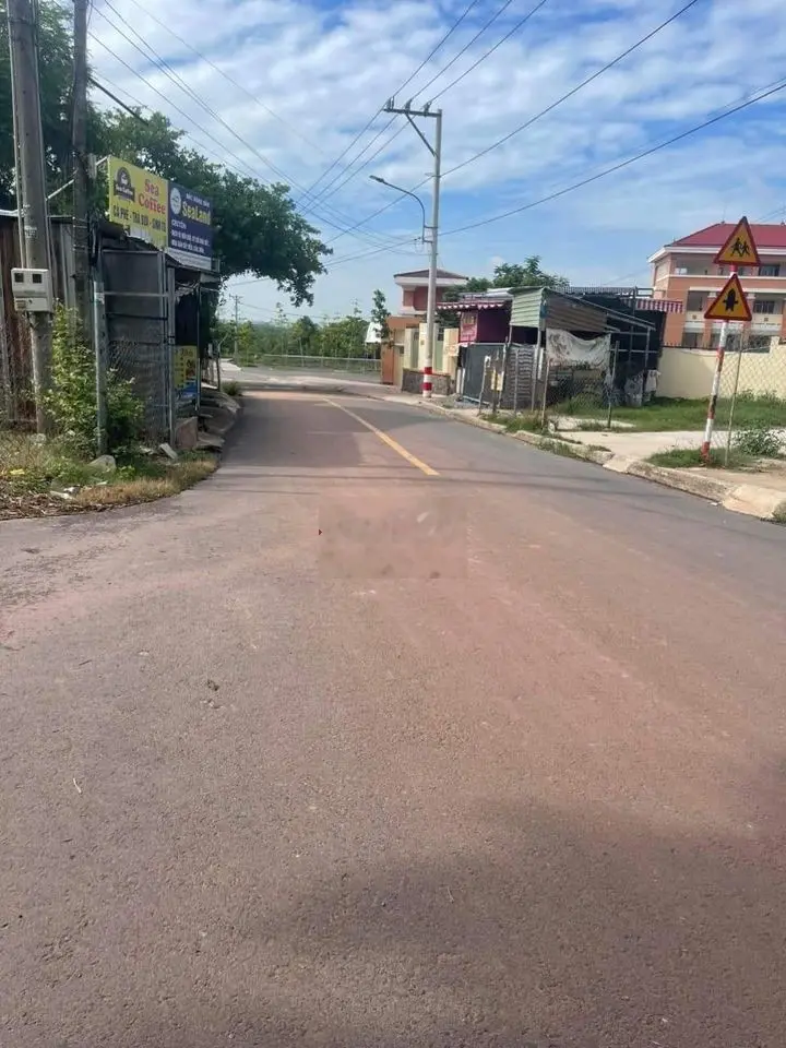 Bán đất mặt tiền giá 730 triệu, diện tích 1998 m2, tại Bến Cát, Bình Dương
