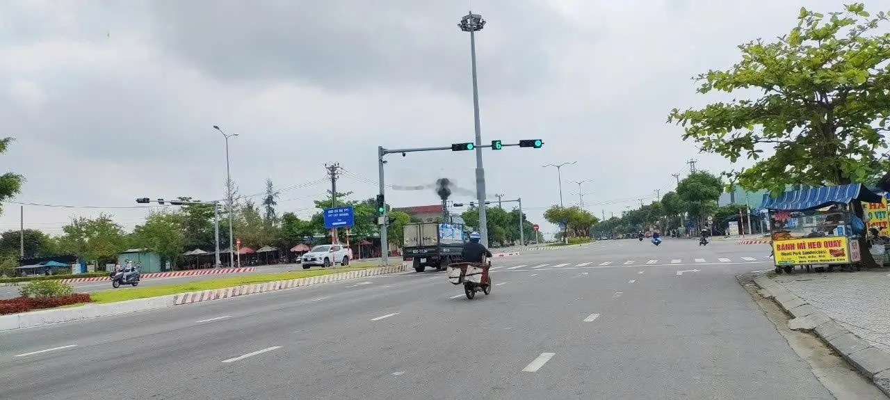 Bán lô đất 140m2 Nam Kỳ Khởi Nghĩa ngay Làng Đại học Đông Trà, gần Trần Đại Nghĩa