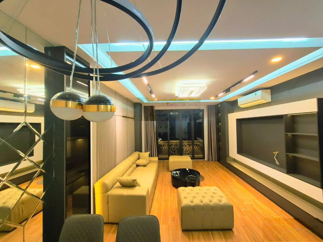 #MinhKhai, ngõ Thông, lô góc, #THANGMÁY, 50m, Tiện Ích Vip, nhỉnh 9 tỷ có TL