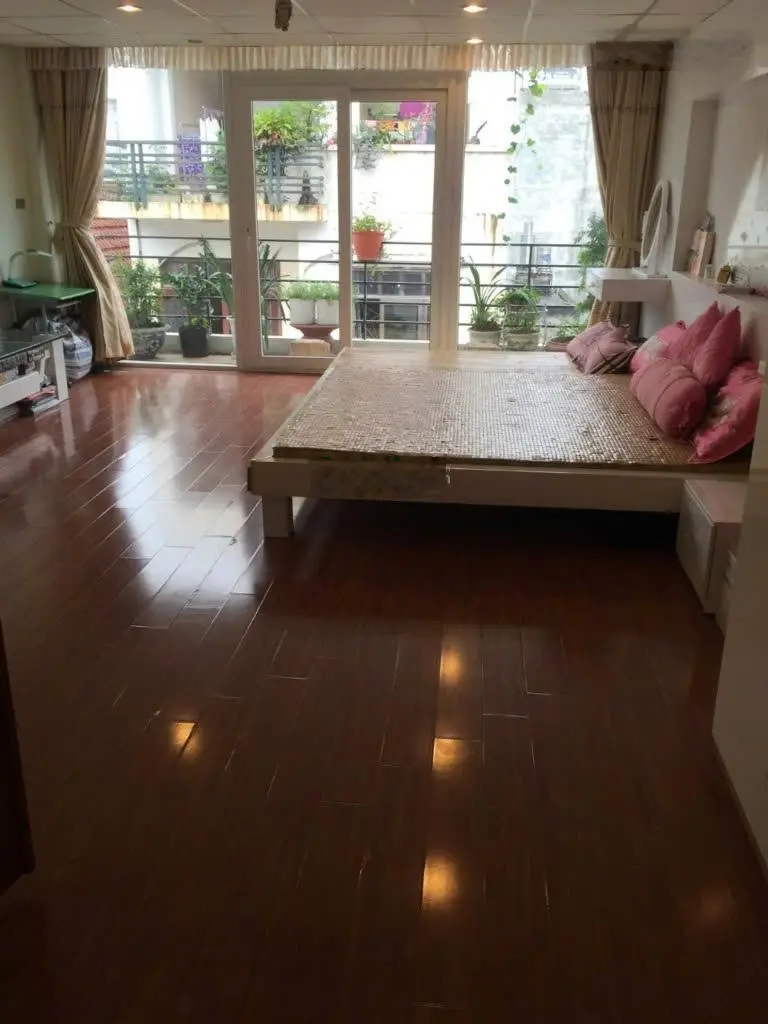 Nhà phố tây hồ, nhà đẹp - gara ô tô - mặt tiền đẹp - tặng full nội thất vip, 44,5 m2, giá 15,5 tỷ.