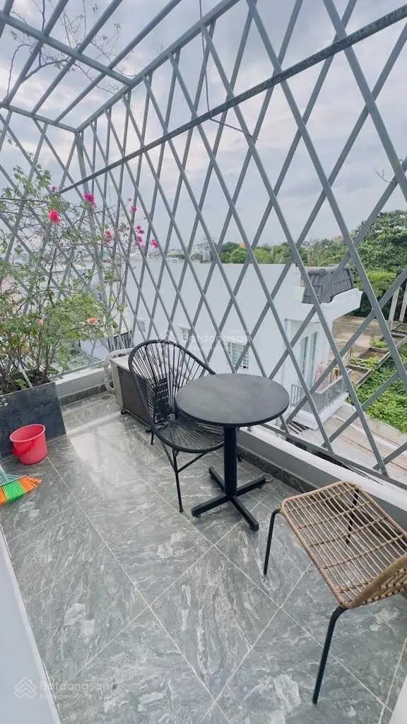 HÓT HÓT HÓT, chủ gửi bán căn nhà 3 tầng đường 52 Hiệp Bình Chánh, Thủ Đức, DT 51m2 giá 3.8 tỷ.