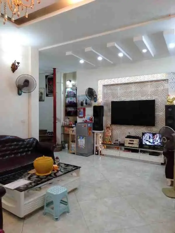 Xã đàn, gần ô chợ dừa, lô góc, 5tầng đẹp ở sướng, cực hiếm, giá người nhà 56,8m/mt 6,7m / 9,7tỷ.