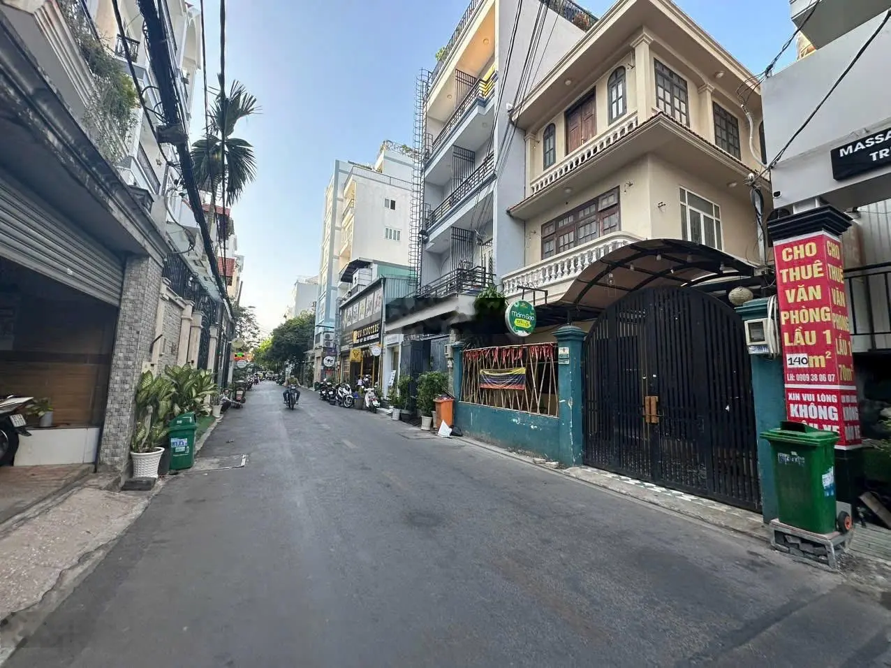 Bán nhà MT Đỗ Quang Thảo Điền Q2 - DT 7,5m x 18m trệt 3 lầu CN 135m2 cho thuê 82 triệu/tháng