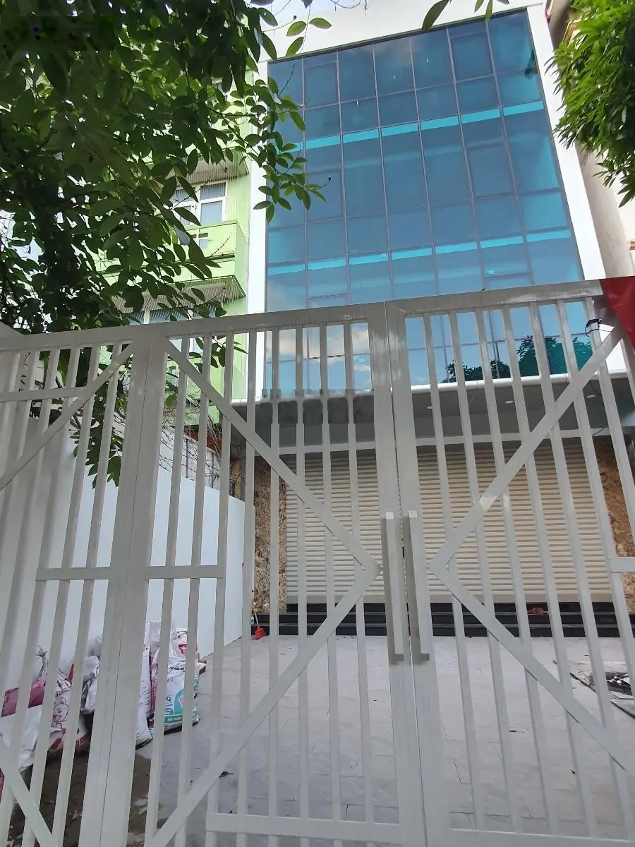 Bán gấp Liền Kề khu đô thị Linh Đàm. LH 0912 002 ***
