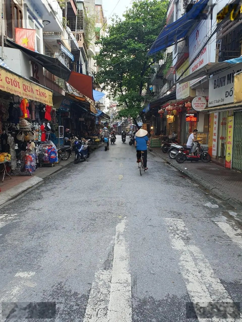 Bán nhà phố Sơn Hòa đang cho thuê 10tr/th tại trung tâm TPHD, S176m2, giá 10.3 tỷ, 0979 020 ***