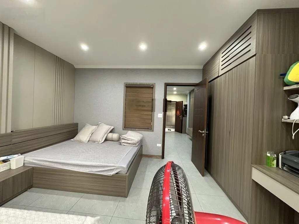 Siêu phẩm Phạm Tuấn Tài, ô tô tránh, 55m 7 tầng thang máy, nhà đẹp mê li