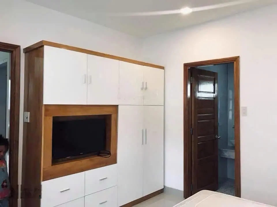 Bán nhà 1 trệt 3 lầu phan đình phùng dt83m ngang 7.8m cho thuê căn hộ giá 15 tỷ-0936726272