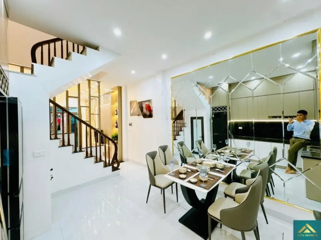 Khu vực Kim Ngưu - Hai Bà Trưng. Nhà đẹp mới toanh - Nội thất đẹp lung linh - công năng cực đại