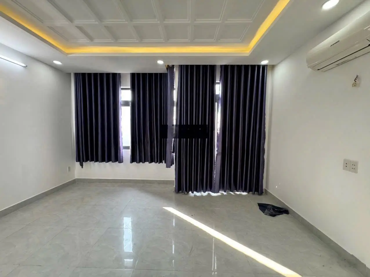 Hẻm xe hơi 5x10m xây 3 tầng khu dân cư đồng bộ giá chỉ 5tỷ9