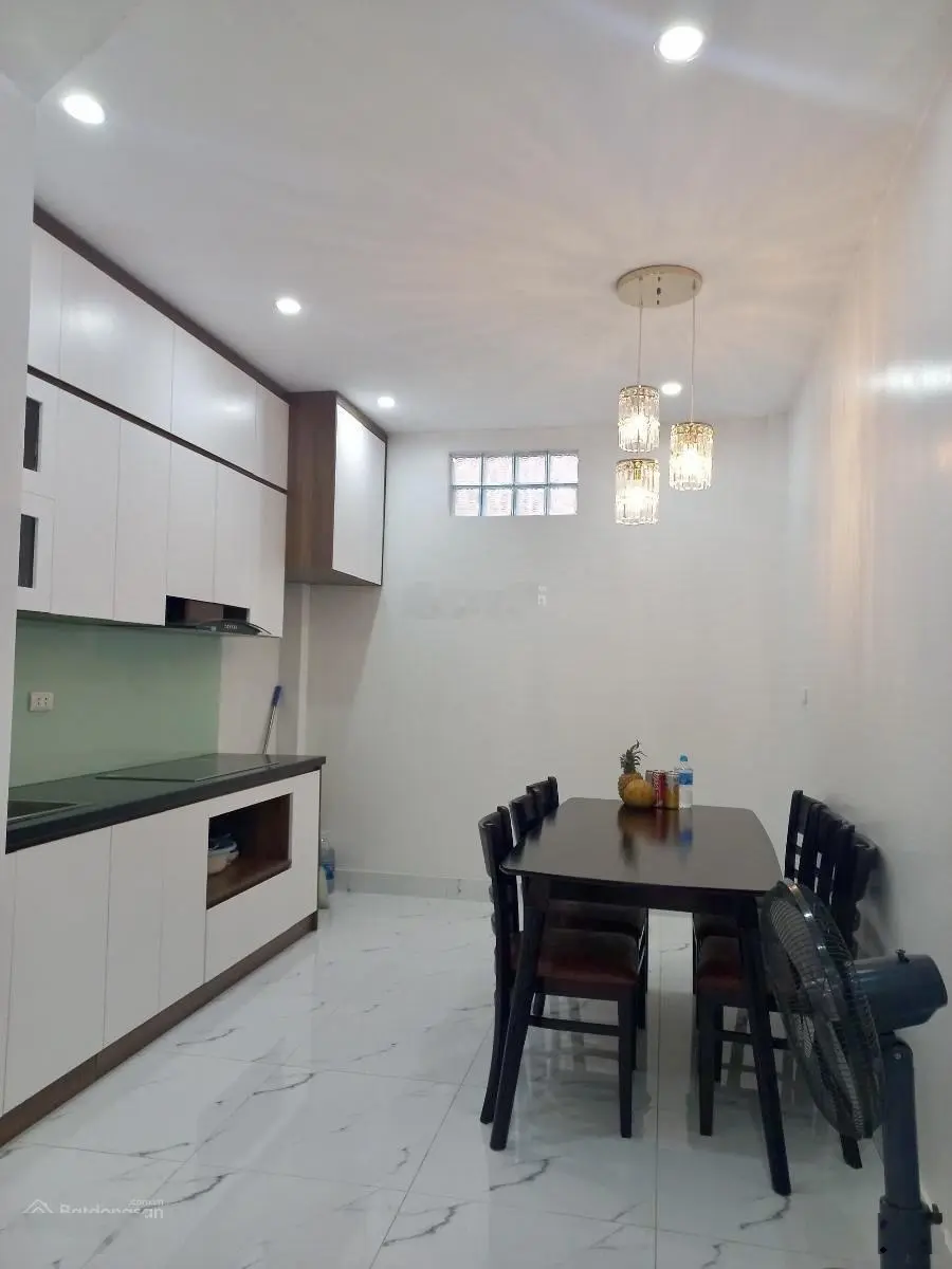 Chính chủ bán nhà trường chinh - 38m - 4 tầng - mt 3.1m - giá 12.5 tỷ - kinh doanh - ô tô đỗ cửa