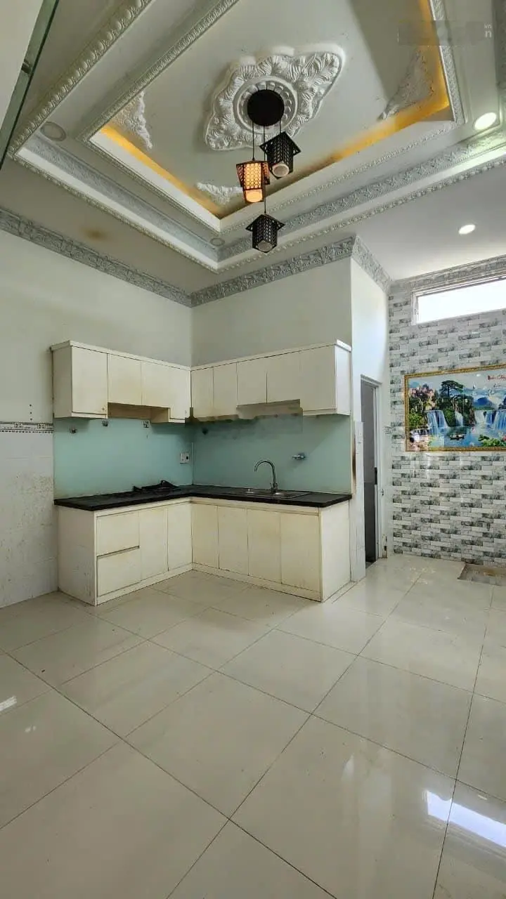 Bán nhà sổ hồng riêng mặt tiền hẻm đường Huỳnh Tấn Phát tiện kinh doanh buôn bán. Lh 0909 519 ***