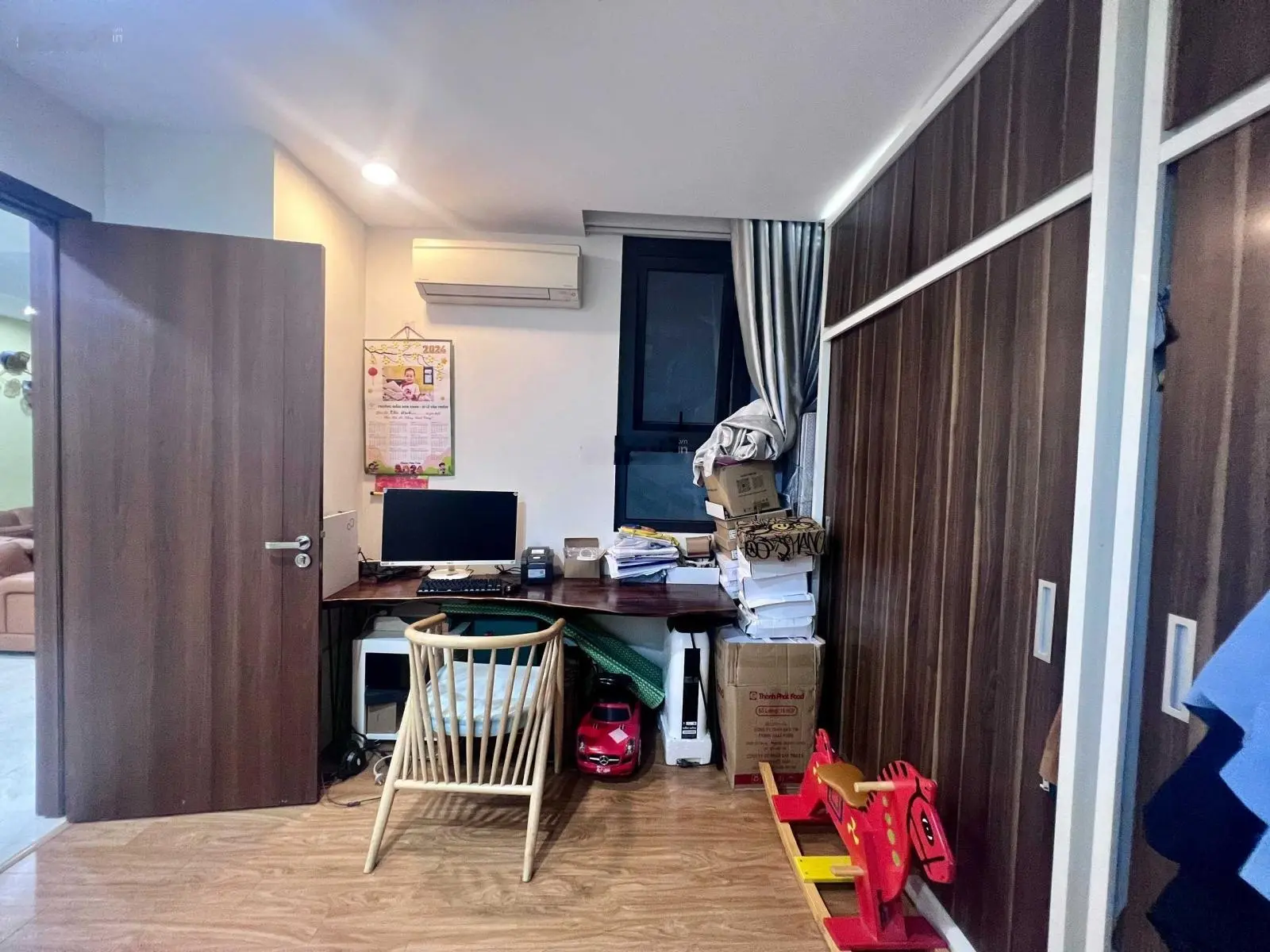 Chính chủ bán căn hộ tại Hà Nội Center Point đơn nguyên 2, diện tích 85m2 (3PN -2WC), full nội thất