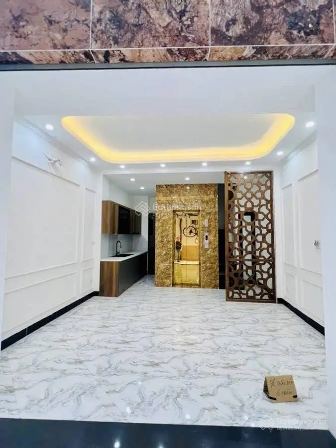 Yên hòa cầu giấy nhà 7 tầng thang máy gần phố ngõ rộng nhà đẹp mới tinh
