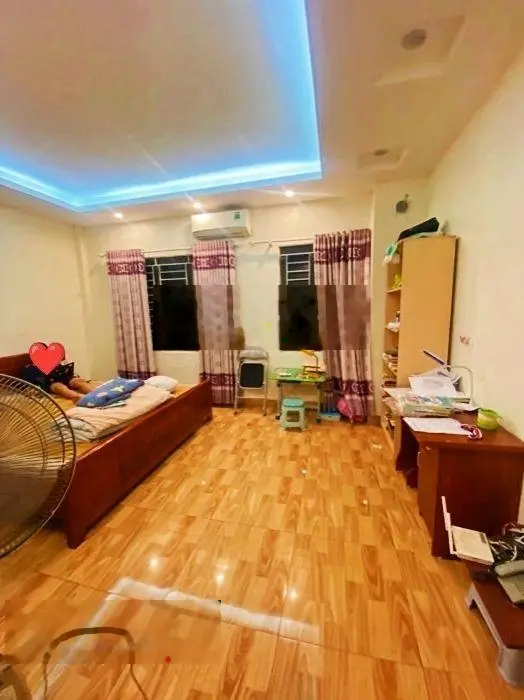 Bán nhà Vĩnh Hưng 10m ra ô tô, 2 thoáng trước sau 55m2 x 5 tầng 6 phòng ngủ 6 wc chỉ 6,5 tỷ