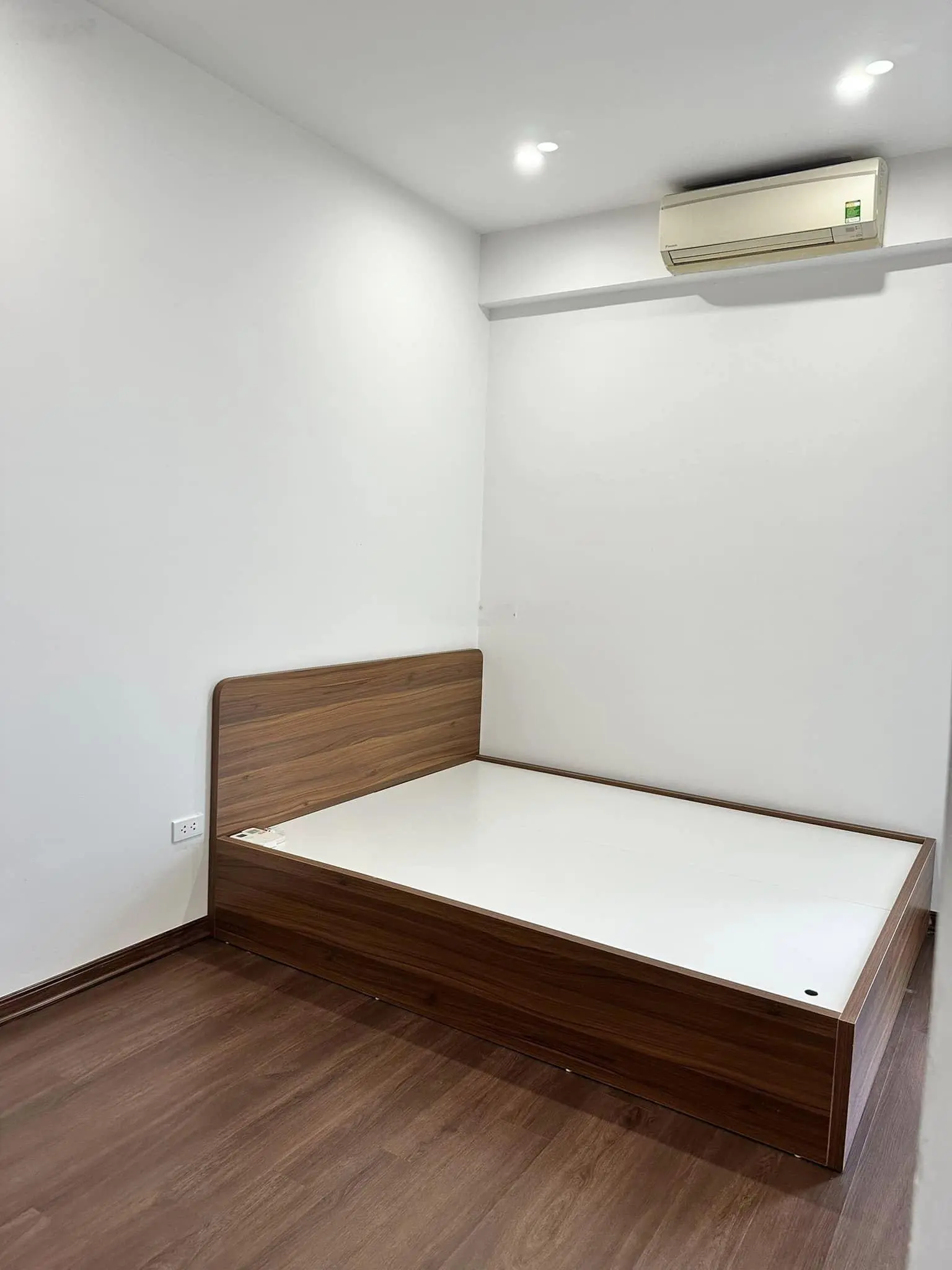 Hàng hiếm! Bán chung cư Sakura Vũ Trọng Phụng - Nguyễn Trãi 52m2 chỉ hơn 2 tỷ