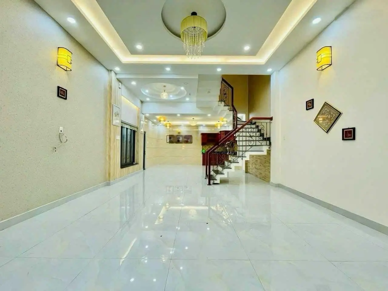 Bán nhà HXH số 11 Đào Duy Từ Phú Nhuận. DT 52,8m2