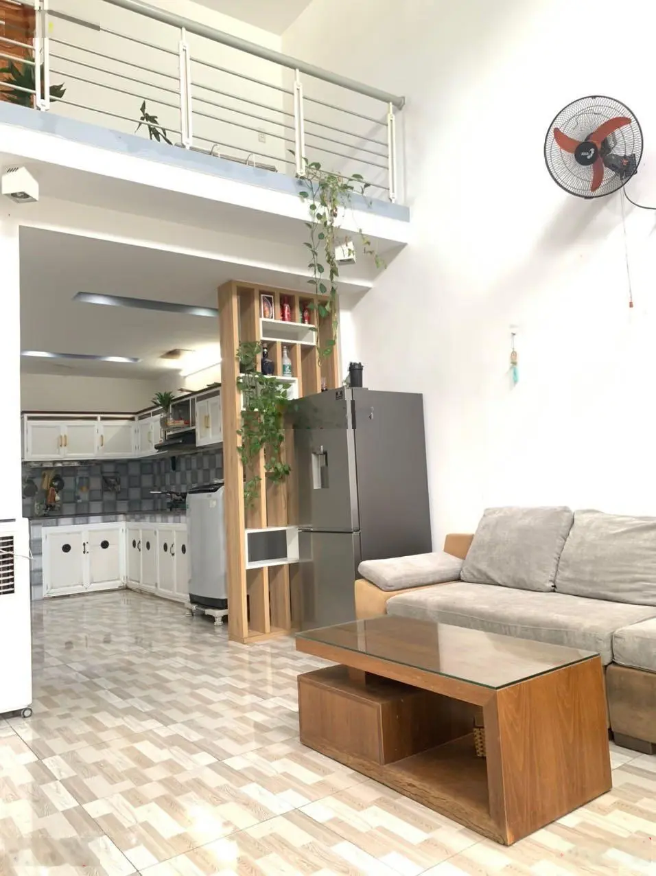 Bán nhà gác lửng 2PN ngay Vincom sông Hàn kiệt đường Ngô Quyền Thông Trần Hưng Đạo chỉ 2 tỷ 65