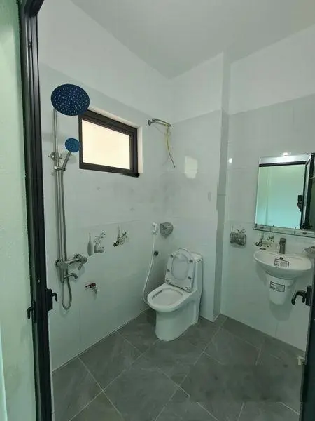 Siêu phẩm nhà giá rẻ chỉ 1,85 tỷ nhà 3 tầng x 32m2 ngay gần trường ĐHTDTT - Cầu Mai Lĩnh 2km
