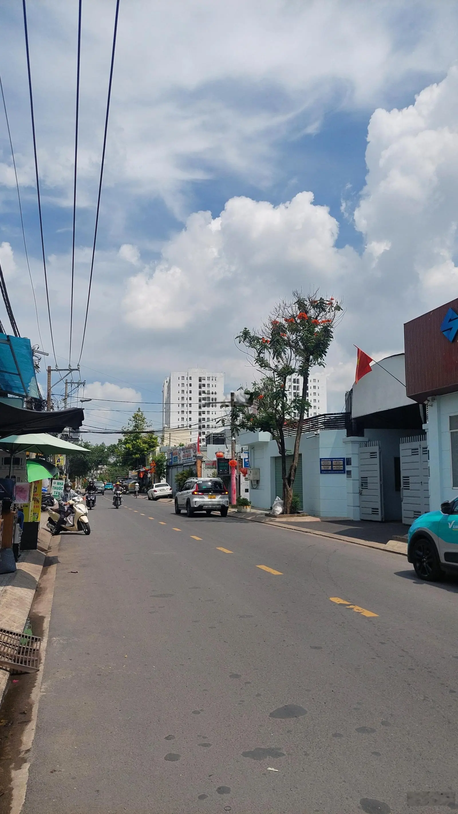 Bán nhà hẻm xe hơi - đẹp ở ngay linh đông gần chung cư 4s - 88m - 4 tầng - 4pn - 8.7 tỷ.