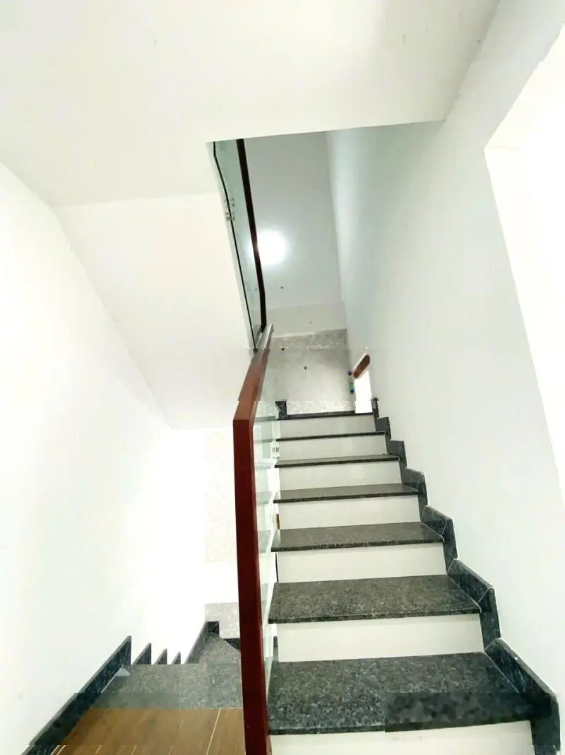Bán Nhà 3 Tầng Hẻm Xe Hơi 56m2_4.3x13m Ngay Chợ Thủ Đức Hồ Văn Tư Trường Thọ Chỉ 6,59 tỷ