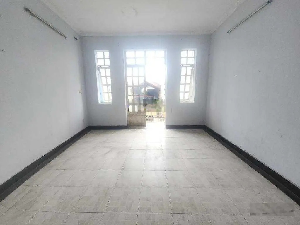 Mặt tiền Kinh doanh Hoàng Văn Thụ, ngang 5m, 100m2, 4 tầng siêu VIP