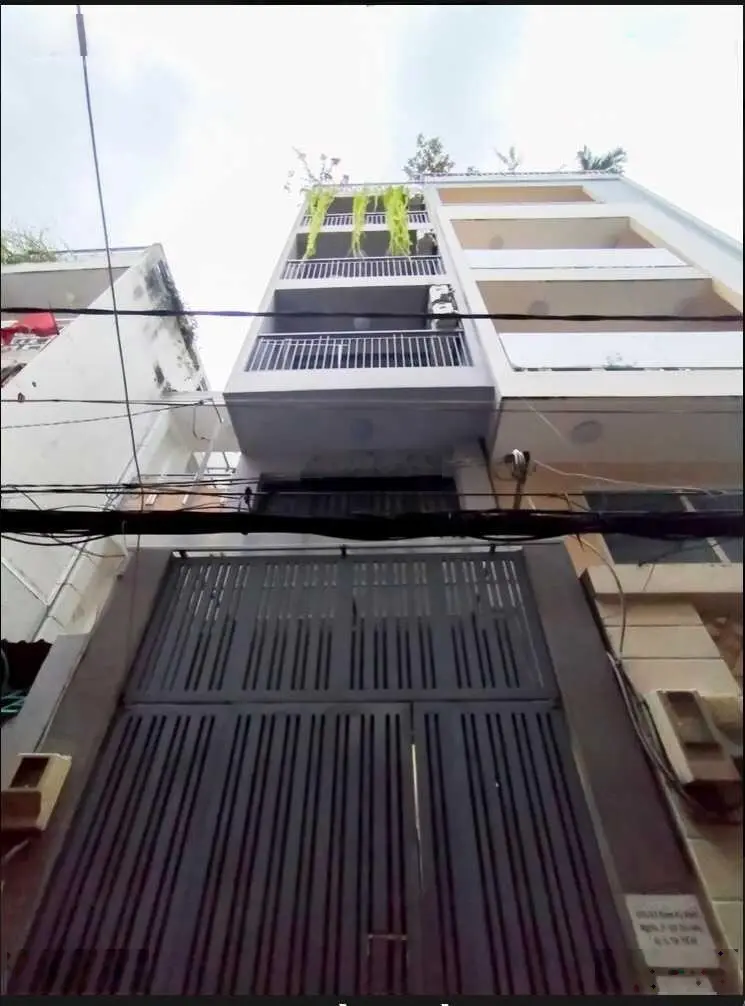 Cần bán CHDV HXH Nam Kỳ Khởi Nghĩa, Quận 3, 5 tầng, đang cho thuê 46 tr/ tháng, chỉ 12 tỷ bớt lộc