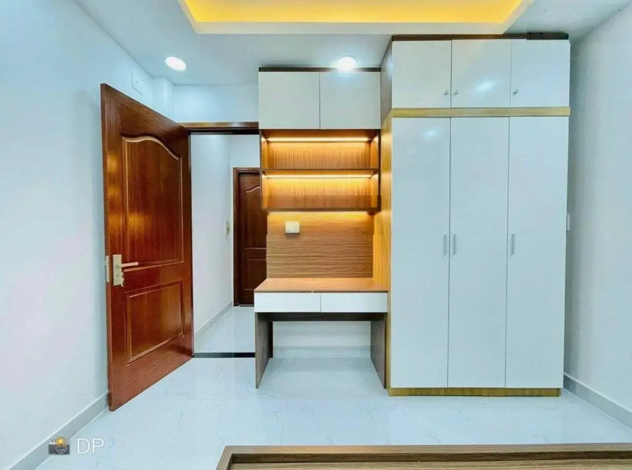Chủ gửi bán nhà HXH đường Chu Văn An, P12, Bình Thạnh, 44m2, gần trường đại học, SHR, 2 tỷ 1