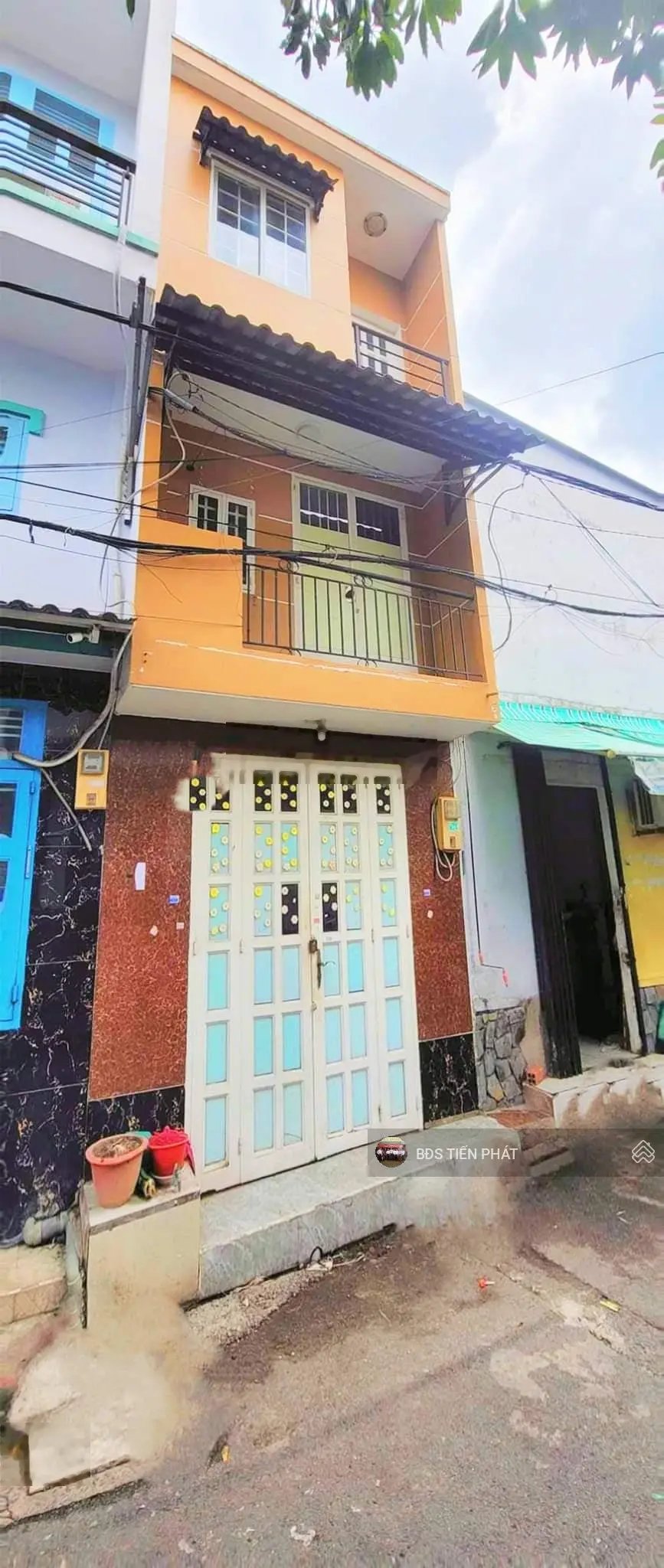 Nhà bán hẻm 79/ Đường Liên Khu 8-9, DT: 3mx4m (xây đủ). Đúc 2 Lầu 2 PN, 2 WC Giá: 2,15 tỷ TL