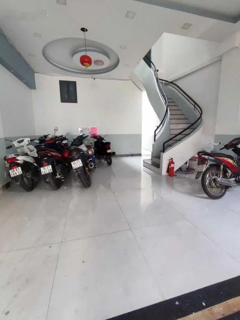 17 phòng CHDV, hẻm 5m Lê Văn Thọ, 6x22m, ngay CV Làng Hoa