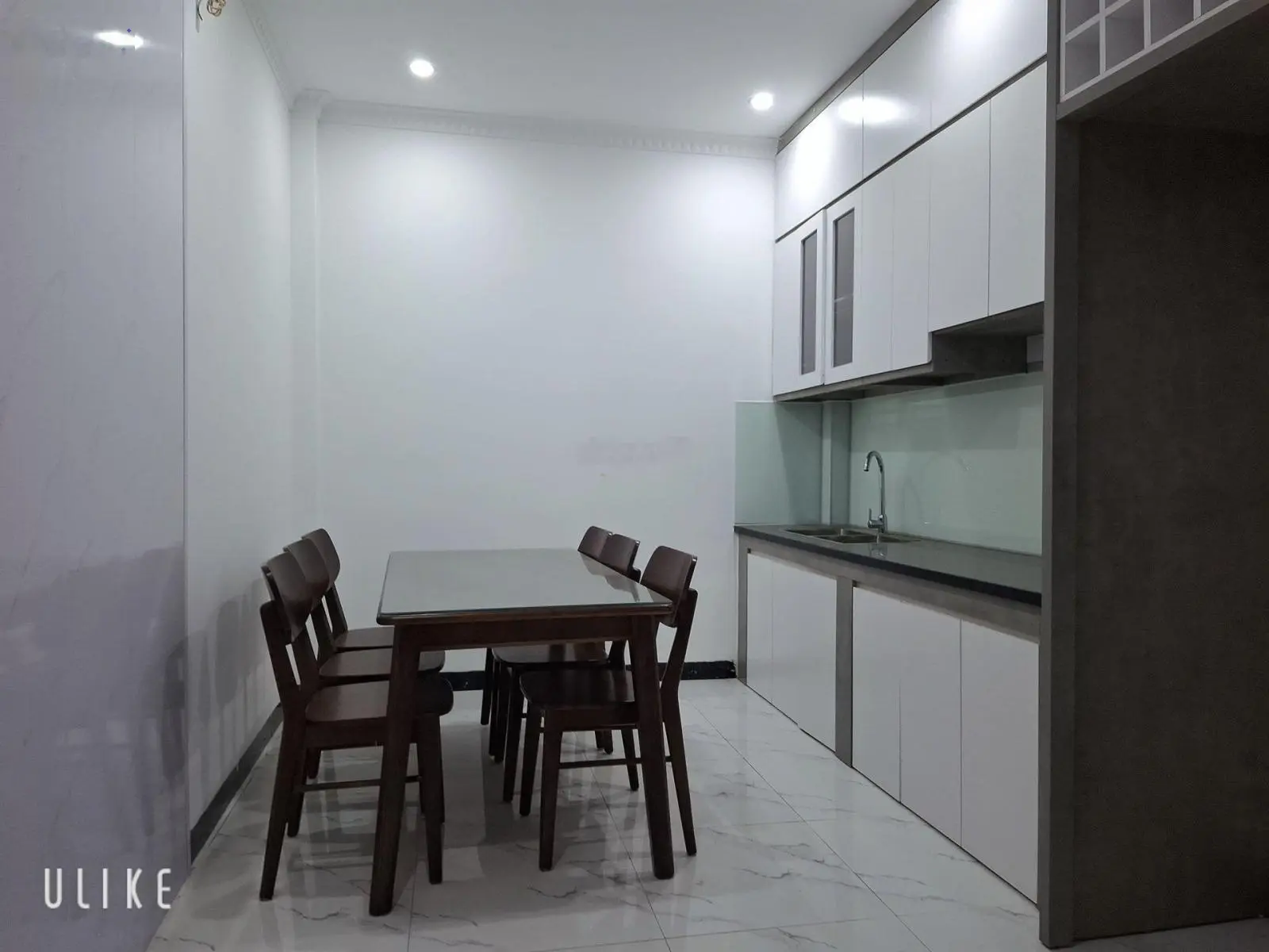 Bán nhà mới koong lô góc Long Biên full nội thất xịn - 200m trường QT bệnh viện Tâm - ở sướng