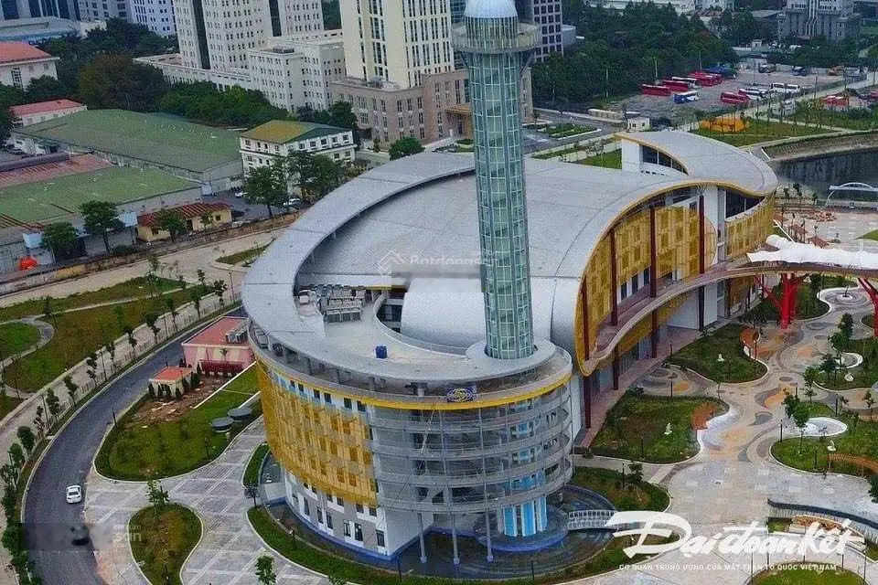 Bán căn góc 4 phòng ngủ view hồ Vinhomes Skylake, Phạm Hùng giá giảm sốc. LH 0983 786 ***