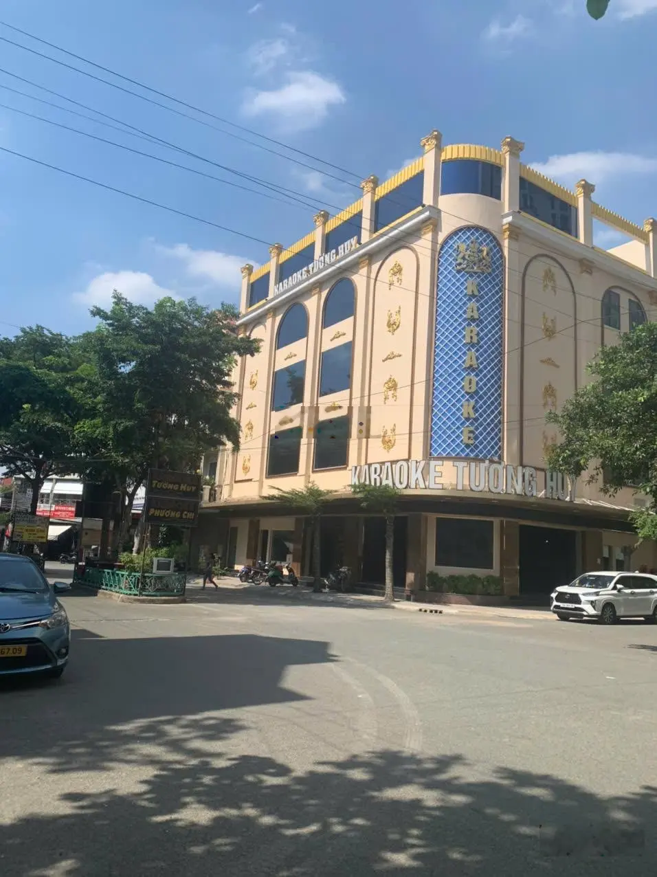 Khách Sạn Siêu Dòng Tiền, Giảm 1 Tỷ, 7 Tầng, 100m2, Sát Quốc Lộ 1A, Sóng Thần, Dĩ An, Về 10,x Tỷ.