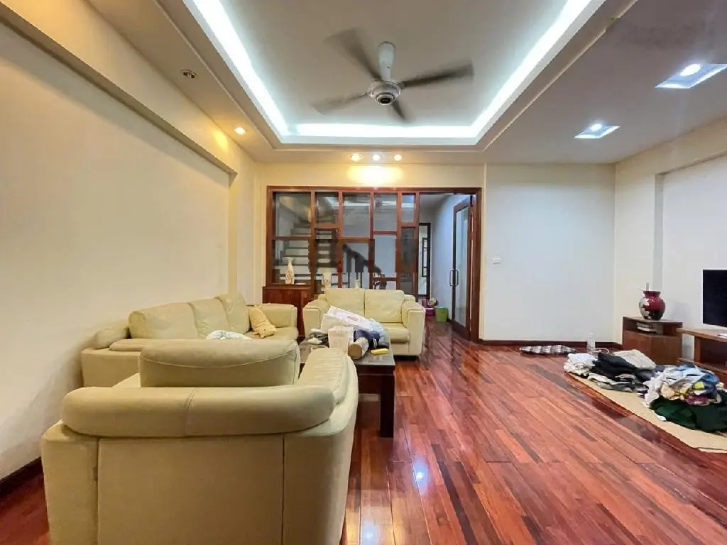Biệt thự đẹp đẳng cấp Hoàng Mai - nội thất sang xịn - mặt tiền khủng - gara ô tô - kinh doanh - VP
