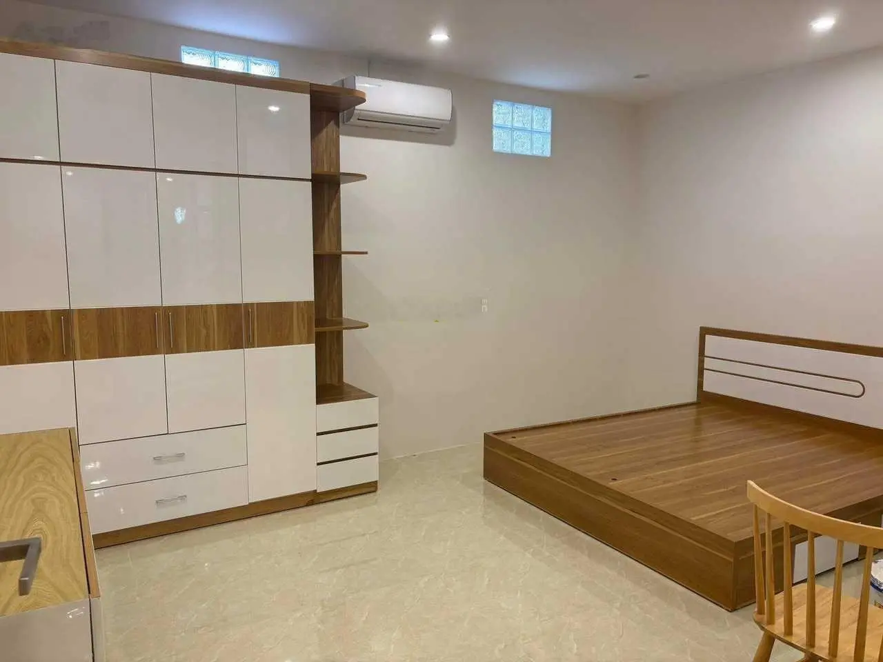 Cần bán căn nhà mới xây ngay TTTP hẻm đường Định Cư, Nha Trang, Khánh Hòa