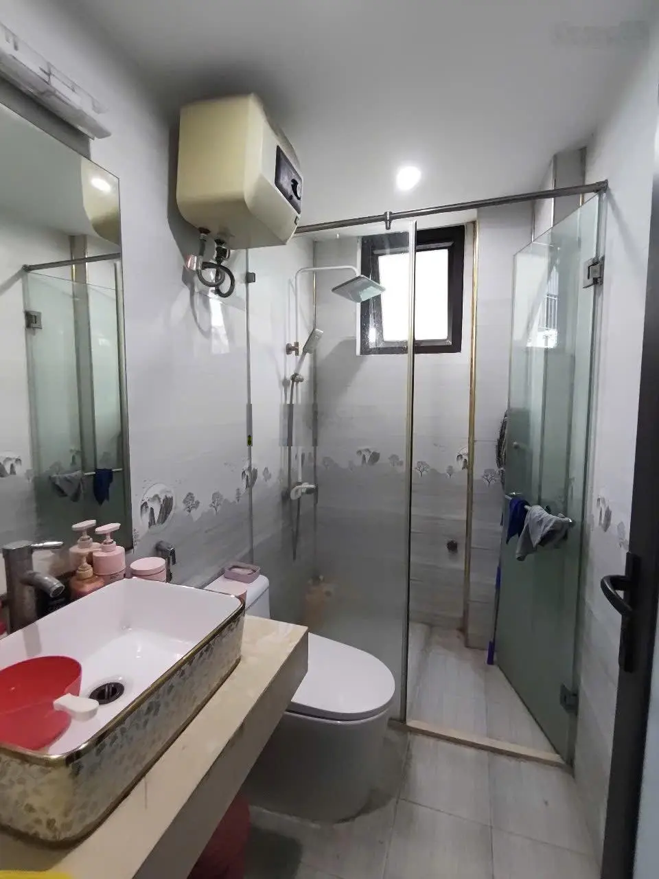 Hiếm! Bán nhà Gốc Đề 42m-6 ngủ-Lô góc-5m ô tô-8tỷ
