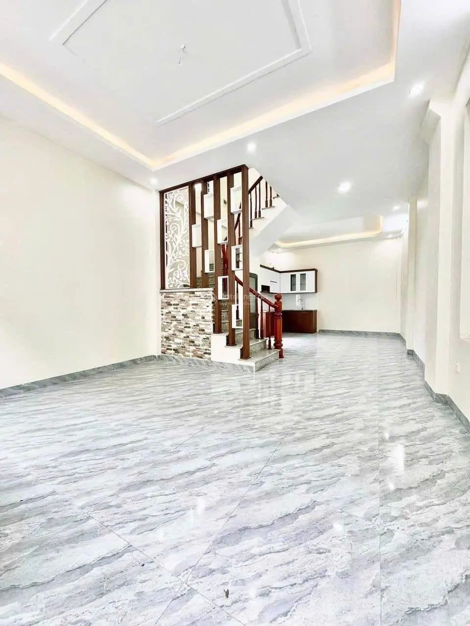 Bán căn 43m2x3T, Đại Tảo, ô tô đậu cửa, 300m trường, chợ, UBND