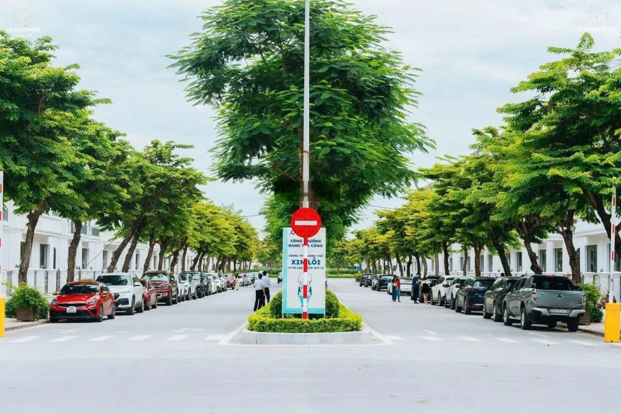 Bán biệt thự Solasta Mansion 212m2, giá 32.5 tỷ. LH 0904 682 ***