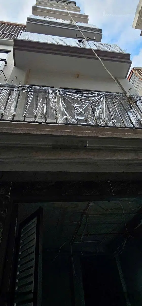 Chỉ có một! Tòa CHDV Mễ Trì, 50m2*7T, 10 phòng KK, đủ PCCC, gần phố, ngõ 3m, lãi 7%/năm, nhỉnh 8 tỷ
