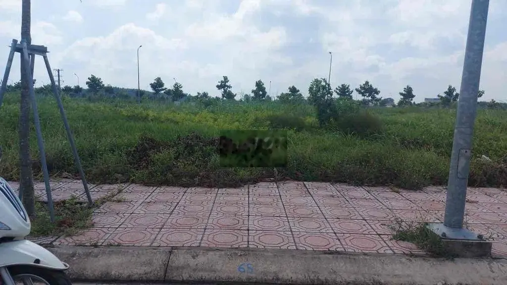 Nợ ngân hàng cần bán lô đất TTHC Bàu Bàng 64m2 full tc, giá chỉ 759tr