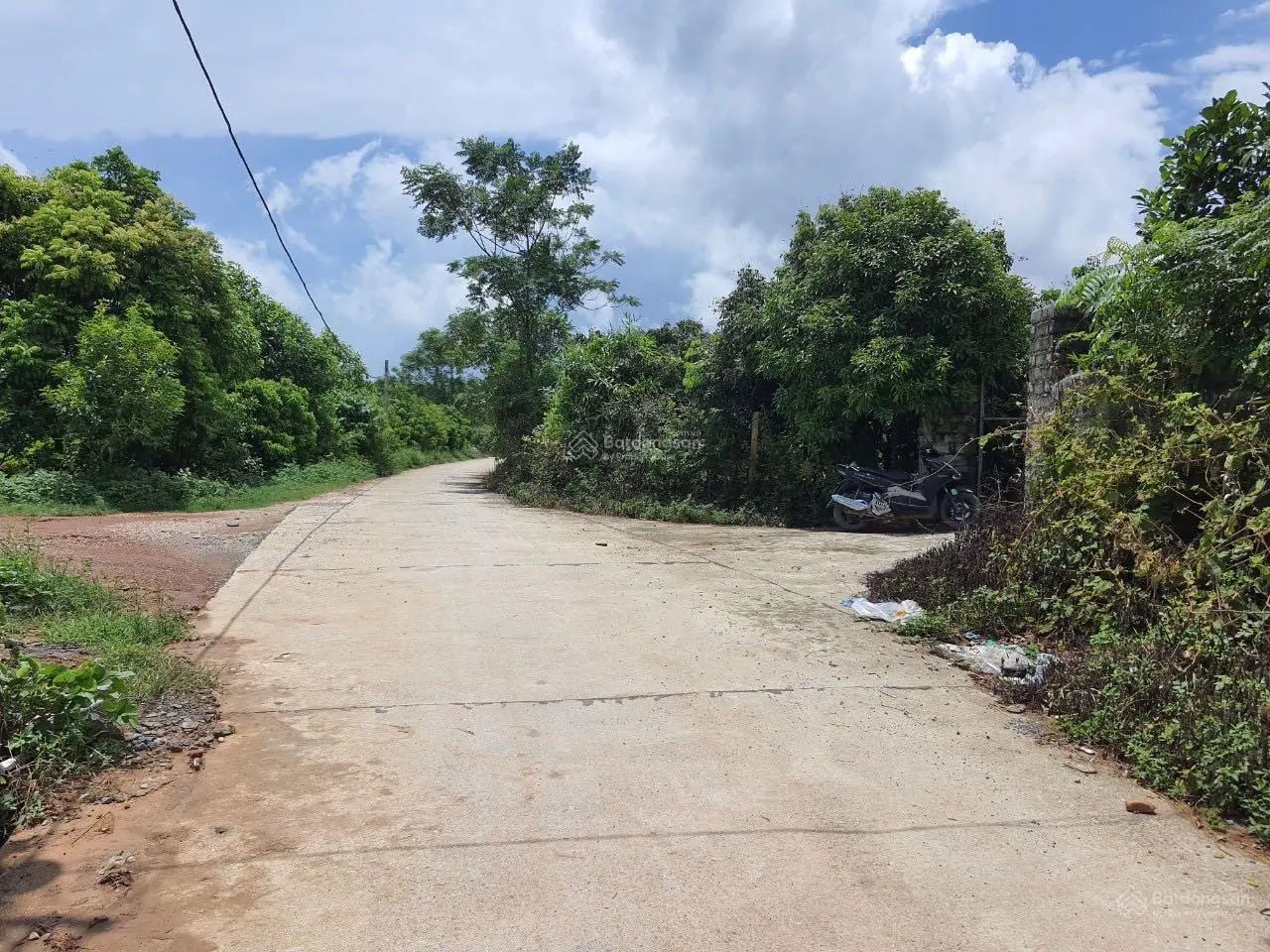 Chuyển nhượng 20.118m2 (hơn 2ha) đất thổ cư giá rẻ phù hợp xây nghỉ dưỡng homestay tại Lương Sơn