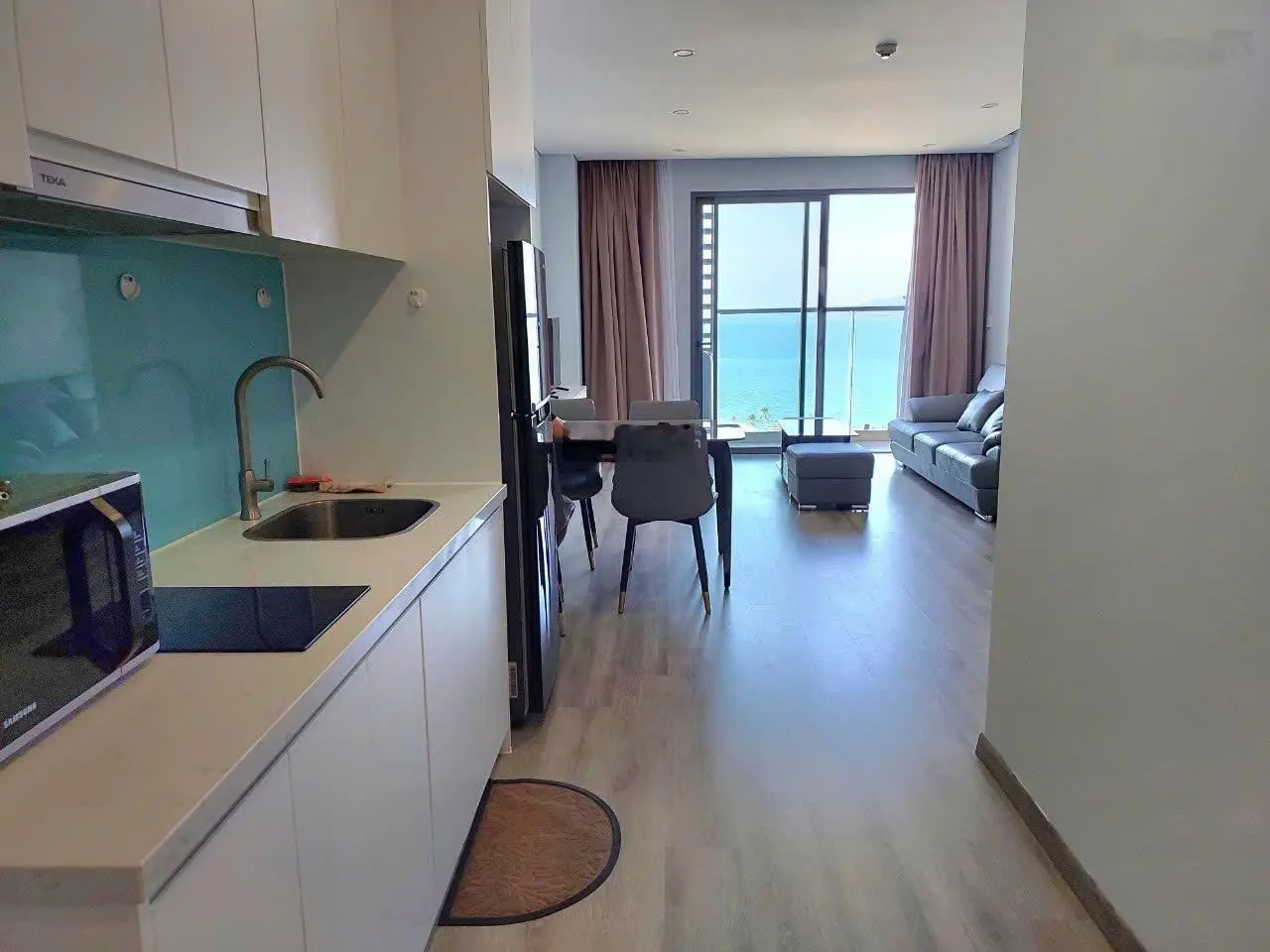 BÁN CĂN HỘ VIEW CHÍNH BIỂN ĐẸP MÊ HỒN 02PN 02WC 76,5M2 TẠI MARINA SUITES NHA TRANG GIÁ 3,3 TỶ