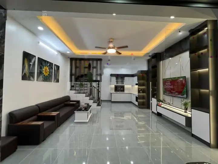 Giá cực tốt! phân lô KV Thái Thịnh, gara ô tô, 2 thoáng, cực gần phố, 50m*6 phòng ngủ chỉ 14,3 tỷ