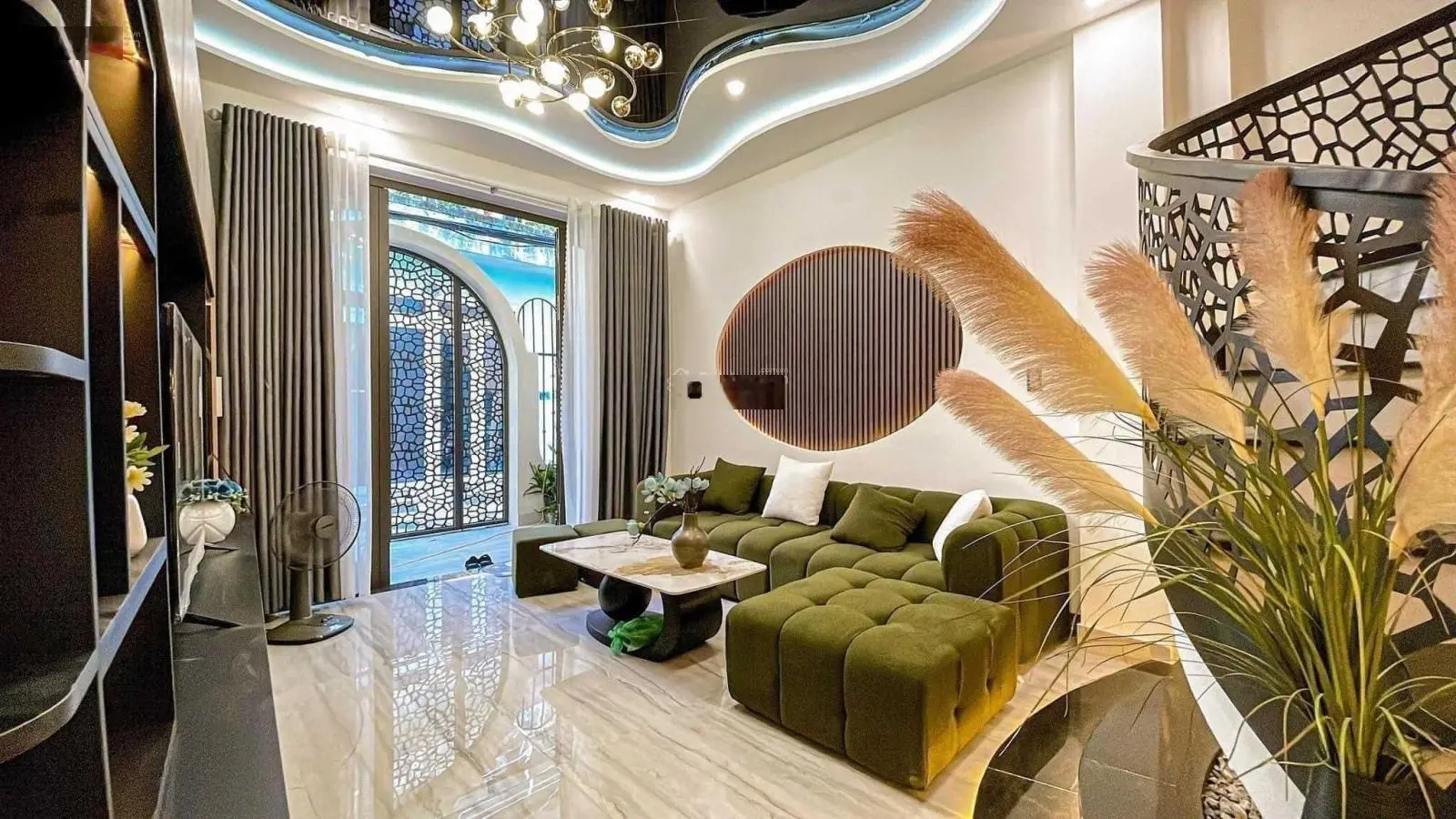Bán gấp căn hộ chung cư Platinum Residences - 6 Nguyễn Công Hoan, 113m2, 02PN, 8 tỉ, Lh 0963 668 ***