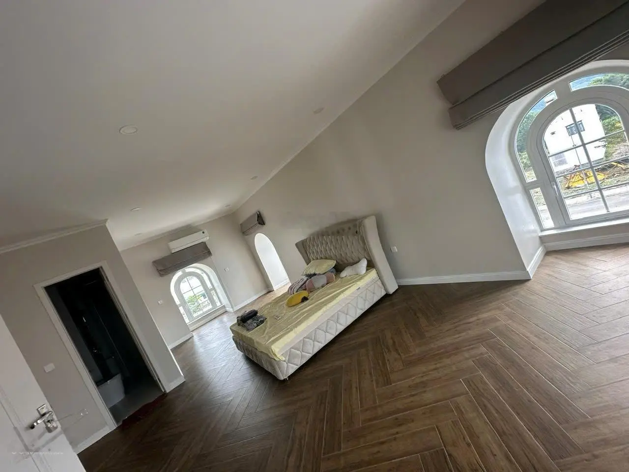 Bán biệt thự view sông hàng hiếm tại KĐT Nam Sông Cái - TT Diên Khánh, 380m2 hàng hot, giá 18 tỷ