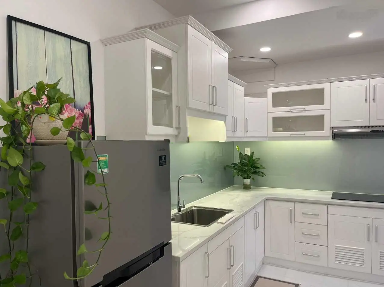 Cơ hội vàng sở hữu căn hộ Sky Garden 2PN Full nội thất - giá cực tốt chỉ 3.1 tỷ. 0914 241 *** Thư