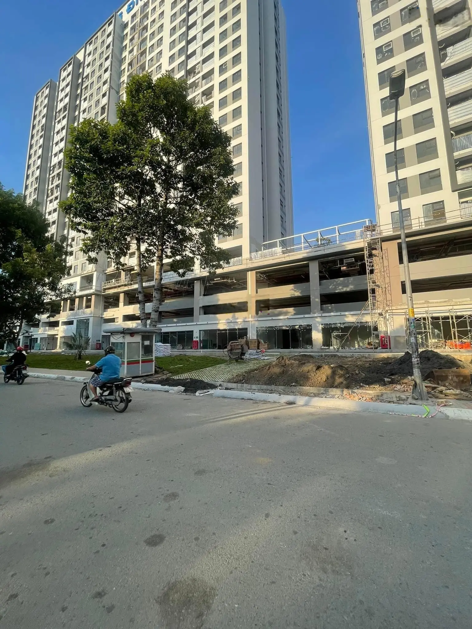 Bán căn hộ Studio 35m2 ngay trung tâm, cách Aeon Mall 10 phút. Giá chỉ 2,350 tỷ sở hữu lâu dài