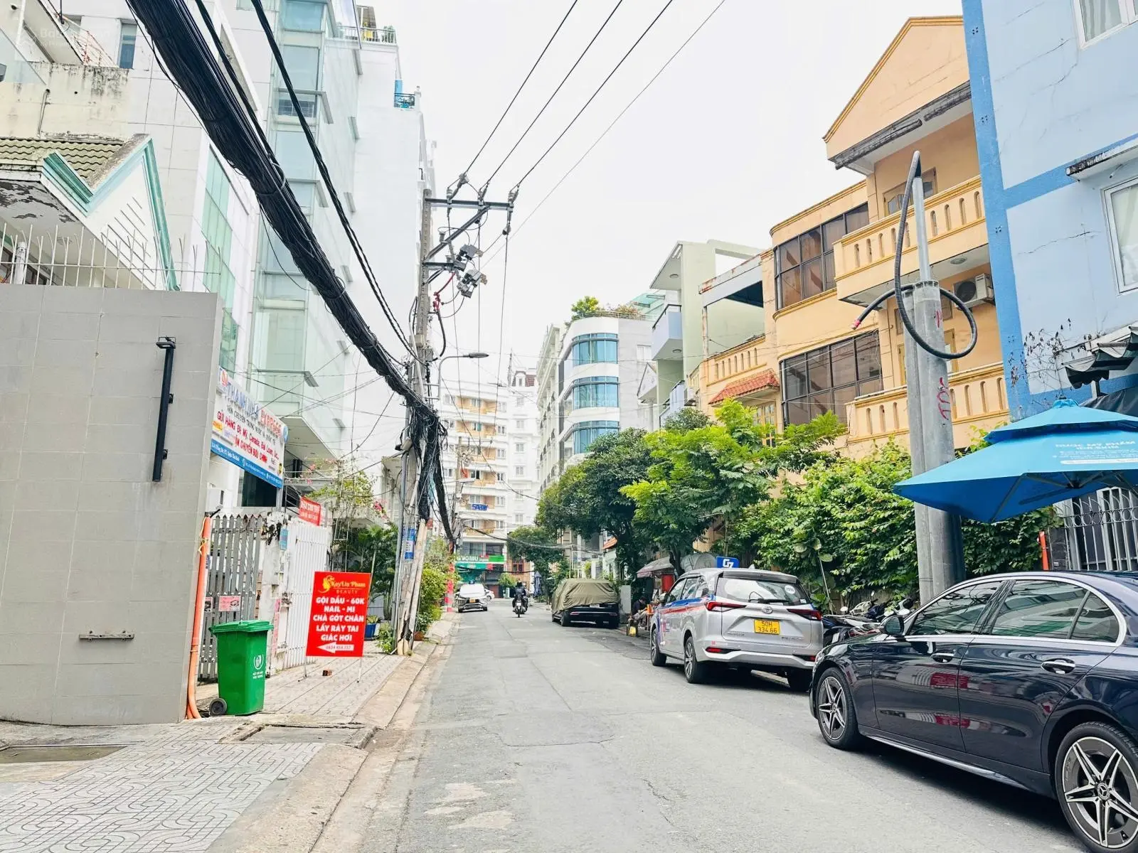 Tòa nhà tốt nhất khu sân bay đường Cửu Long, Tân Bình, DT: 8x21m, hầm 7 tầng, Giá 36 tỷ