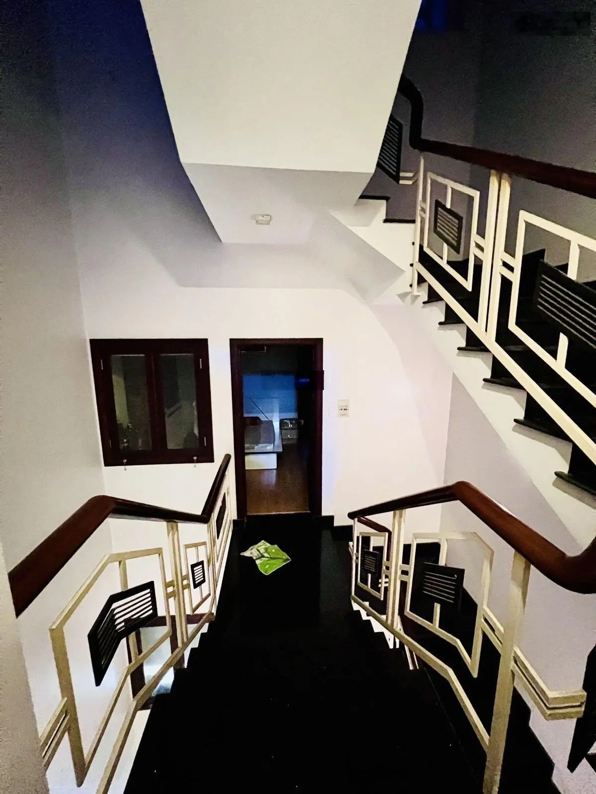 Siêu phẩm Gò Dầu kế công viên - hẻm trải nhựa 5m ô tô đỗ cửa - 90m2 - 4 tầng xịn - chỉ 10.5 tỷ TL