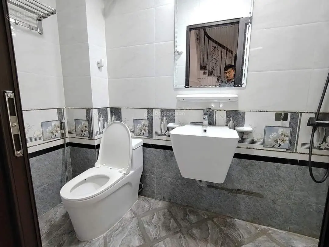 Quá Đẹp ! Ngõ 192 Lê Trọng Tấn ô tô kinh doanh 40m 6 tầng thang máy chỉ nhỉnh 9 tỷ