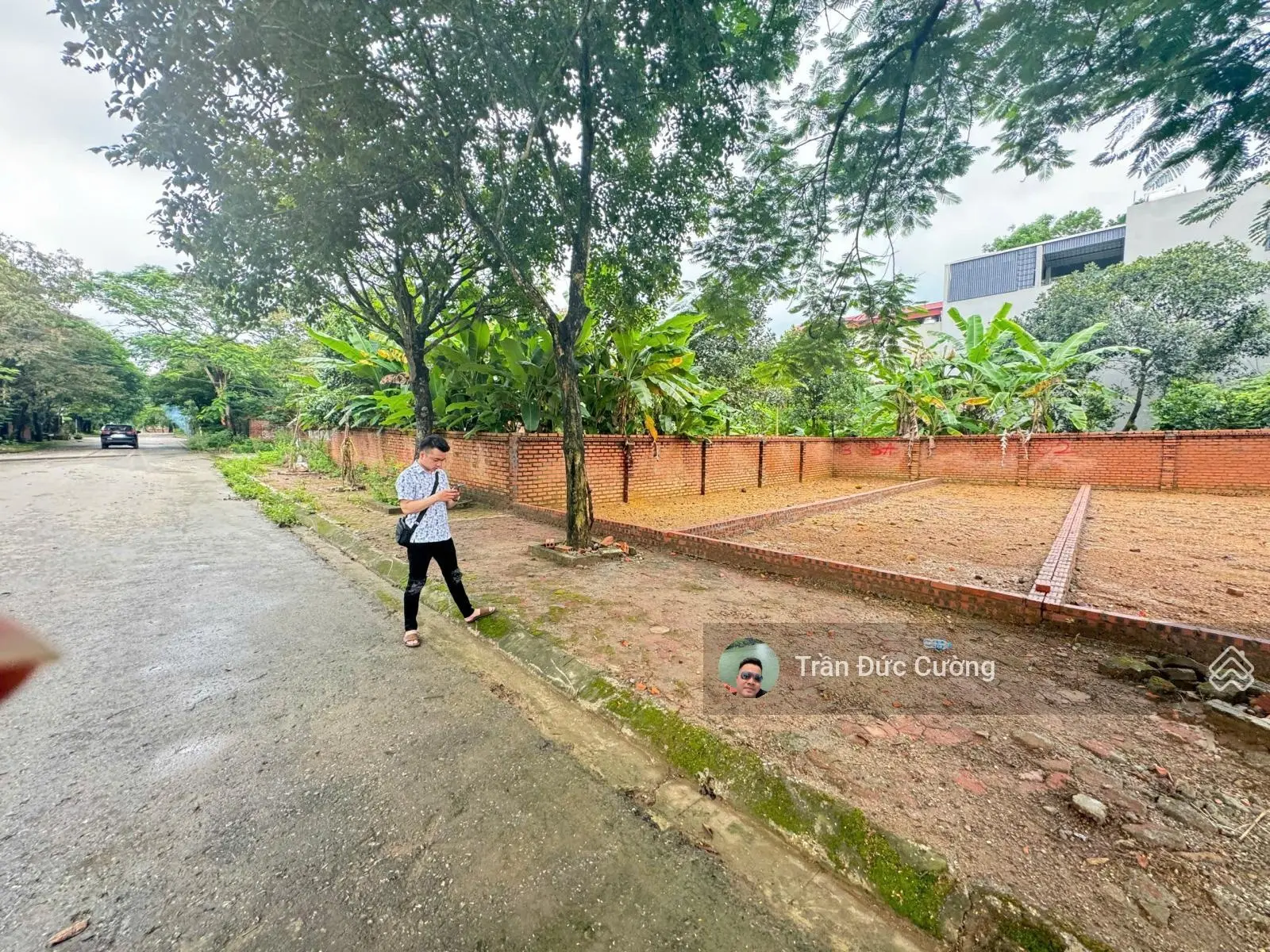 Duy nhất lô TDC Vai Réo 63m2 vuông vắn, sổ đỏ công chứng ngay, liên hệ 0985 235 ***